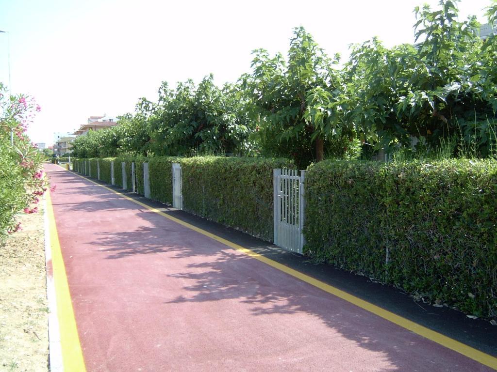 Residence Casabianca Porto San Giorgio Bagian luar foto