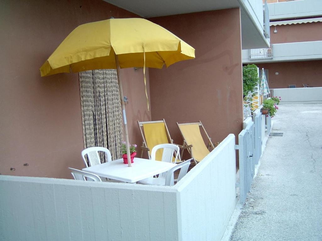 Residence Casabianca Porto San Giorgio Ruang foto