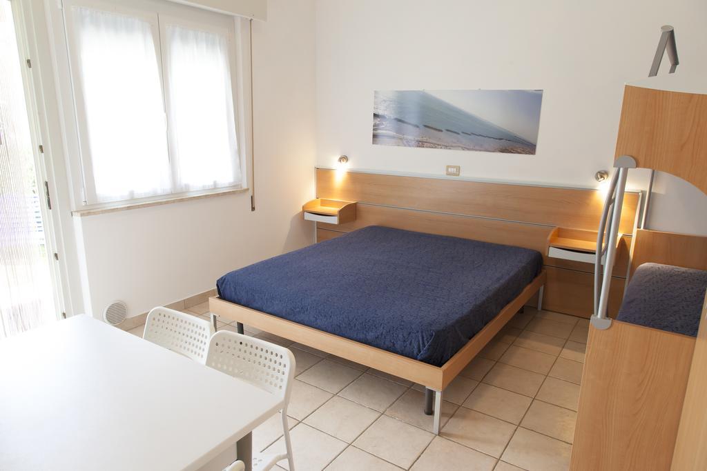 Residence Casabianca Porto San Giorgio Bagian luar foto