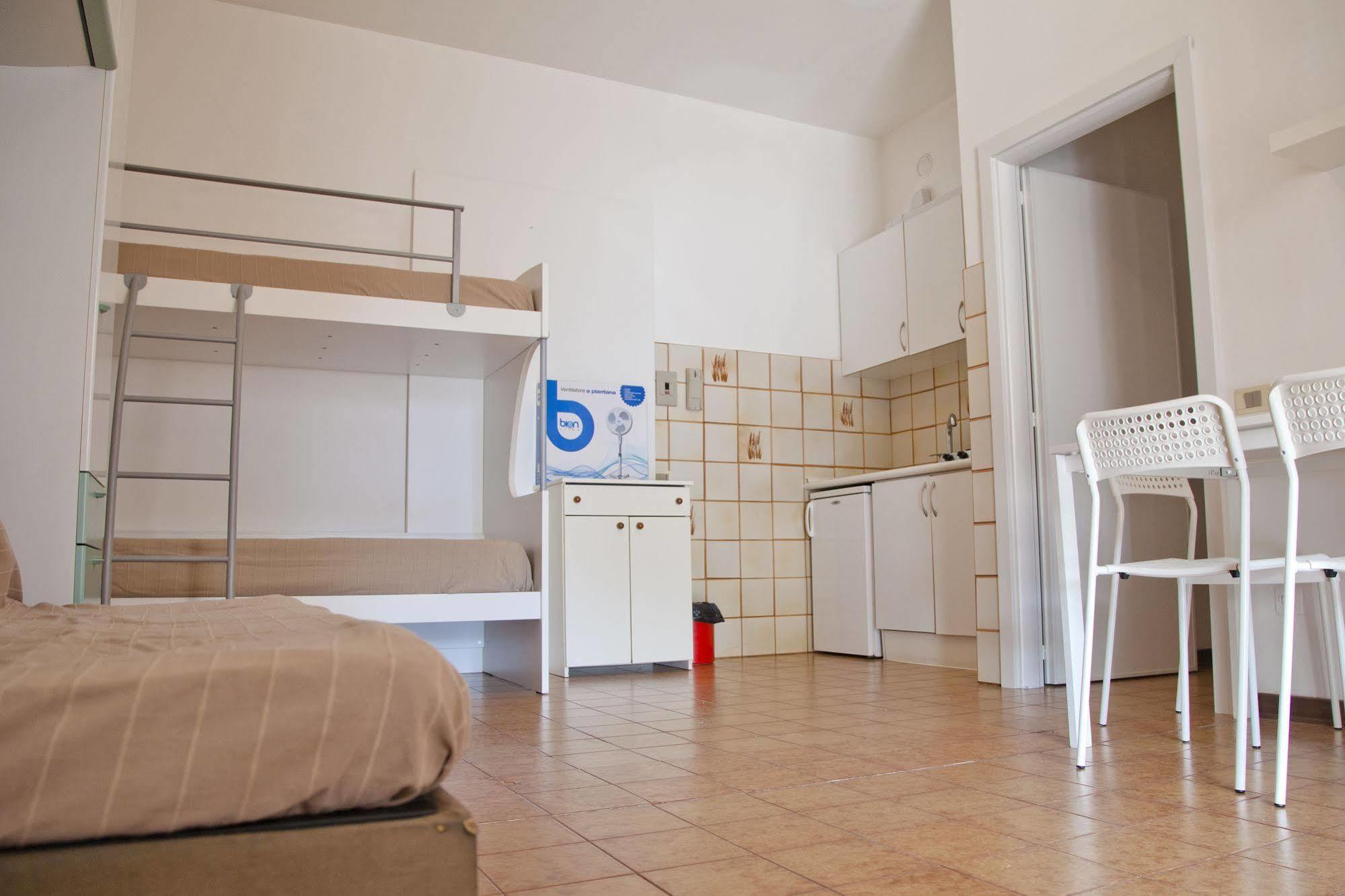 Residence Casabianca Porto San Giorgio Bagian luar foto